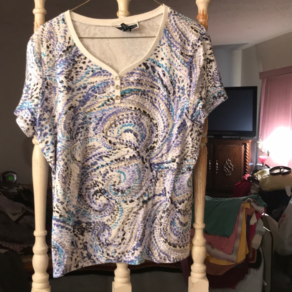 Ladies top